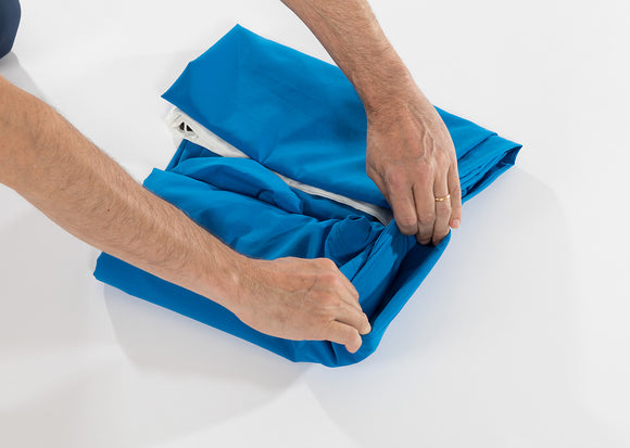 How to pack the MicroLiner and SilkLiner into its own pocket? Easy!