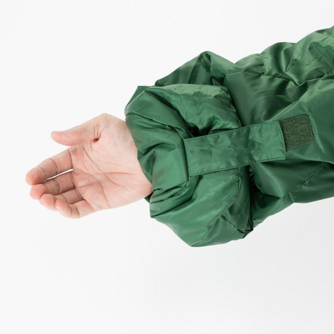 CozyBag Zippy by Bergstop: extra wide sleeping bag with arms